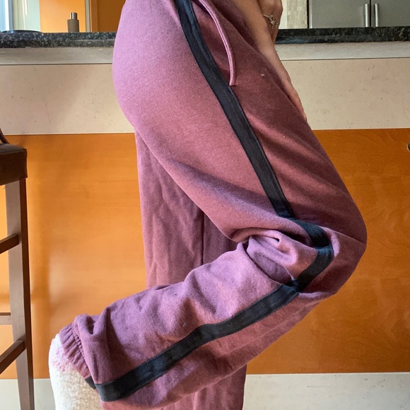 Champion Maroon Thick sweatpants - Picture 6 of 6